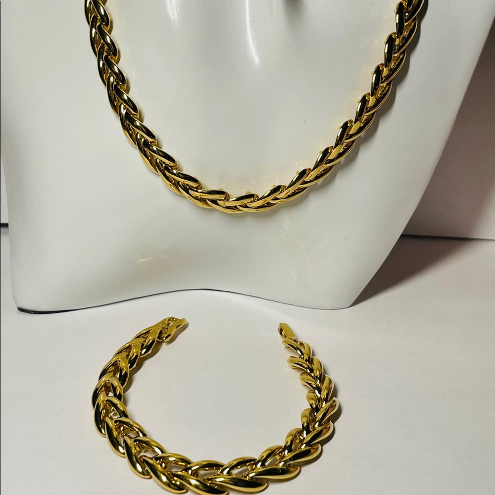 Vintage Napier Pat 4,774,743 Necklace & Bracelet